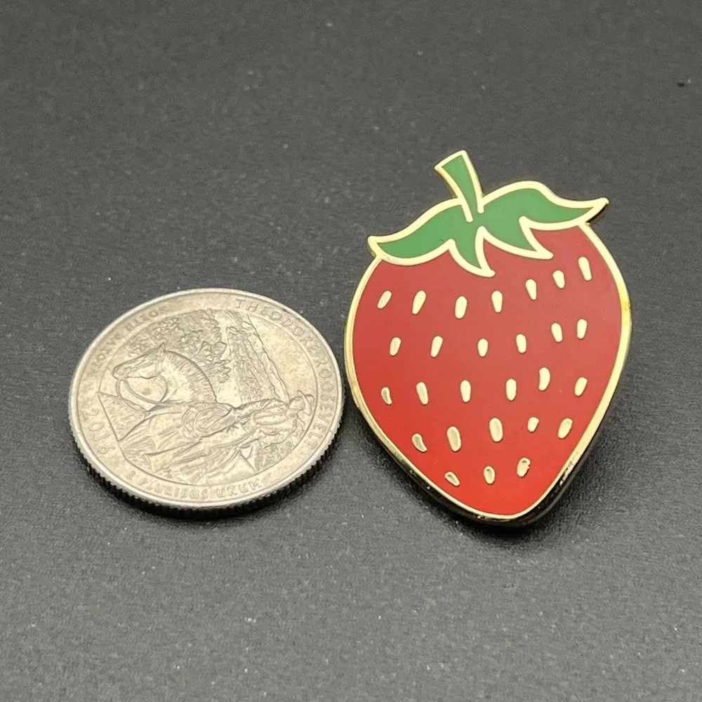 Strawberry Fruit Lapel Hat‎ Pin